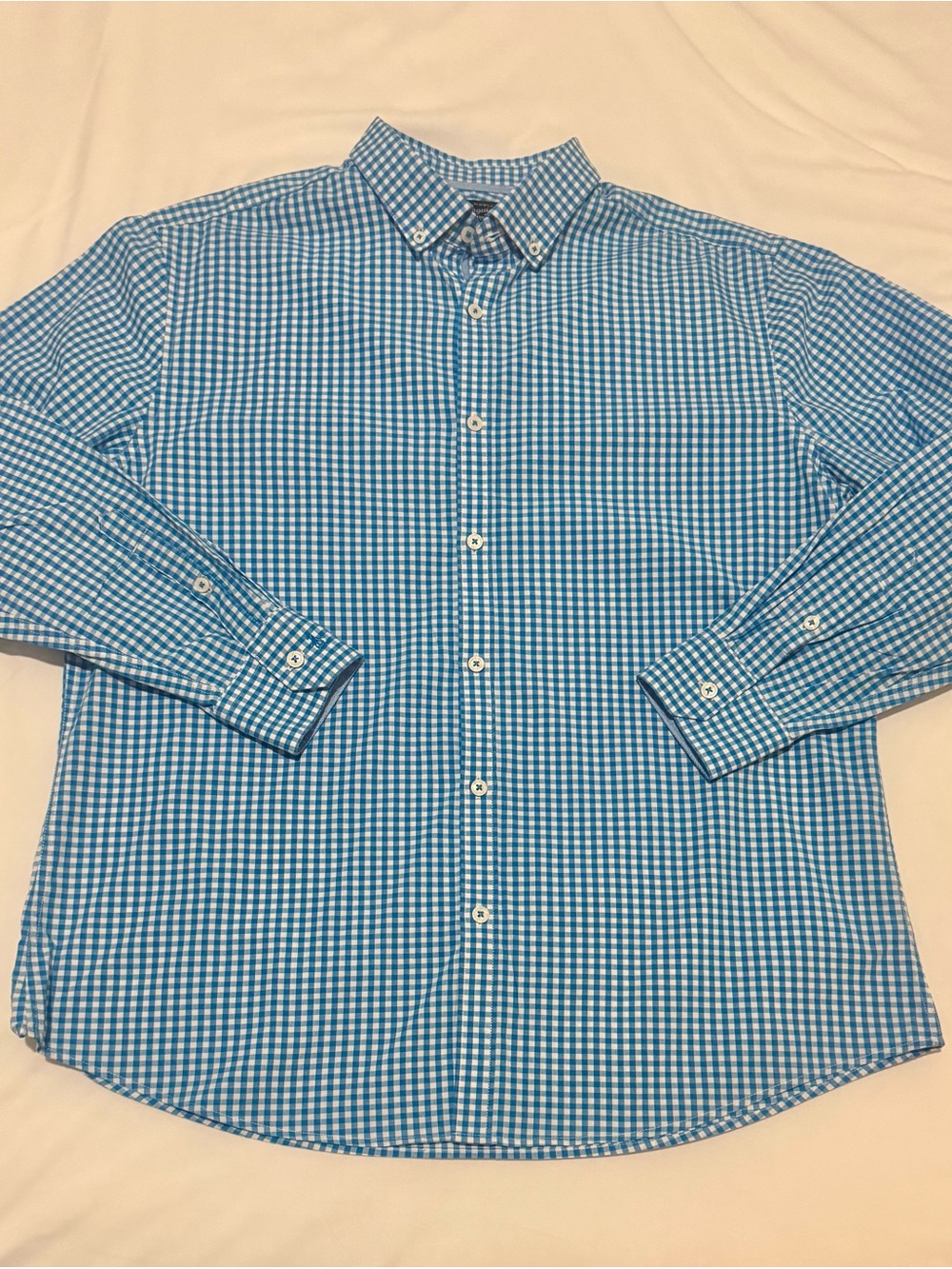 Penguin Men’s Button Up - Size Men’s Medium